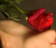 -rose--girl--woman--beauty--sexy--red--girls--models--flowers--women---.jpg